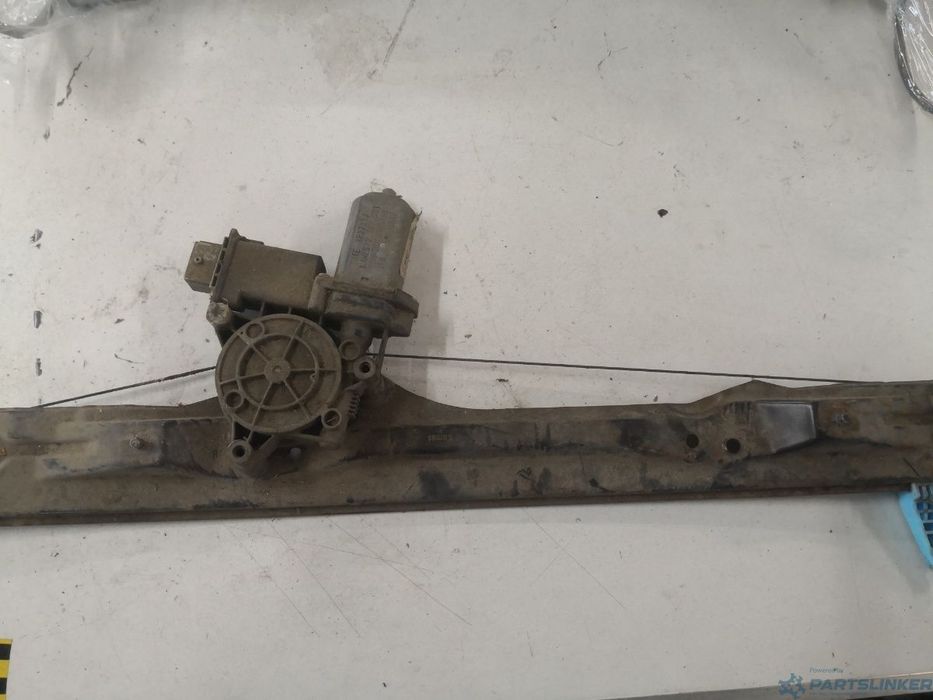 Macara geam electric dreapta fata OPEL COMBO Tour (X12) 1060766