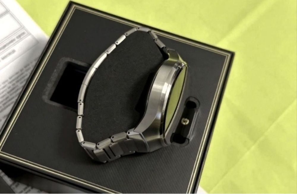 48mm Huawei watch 4 Pro LTE Гаранция Yettel 2025г. Titanium / Титаний