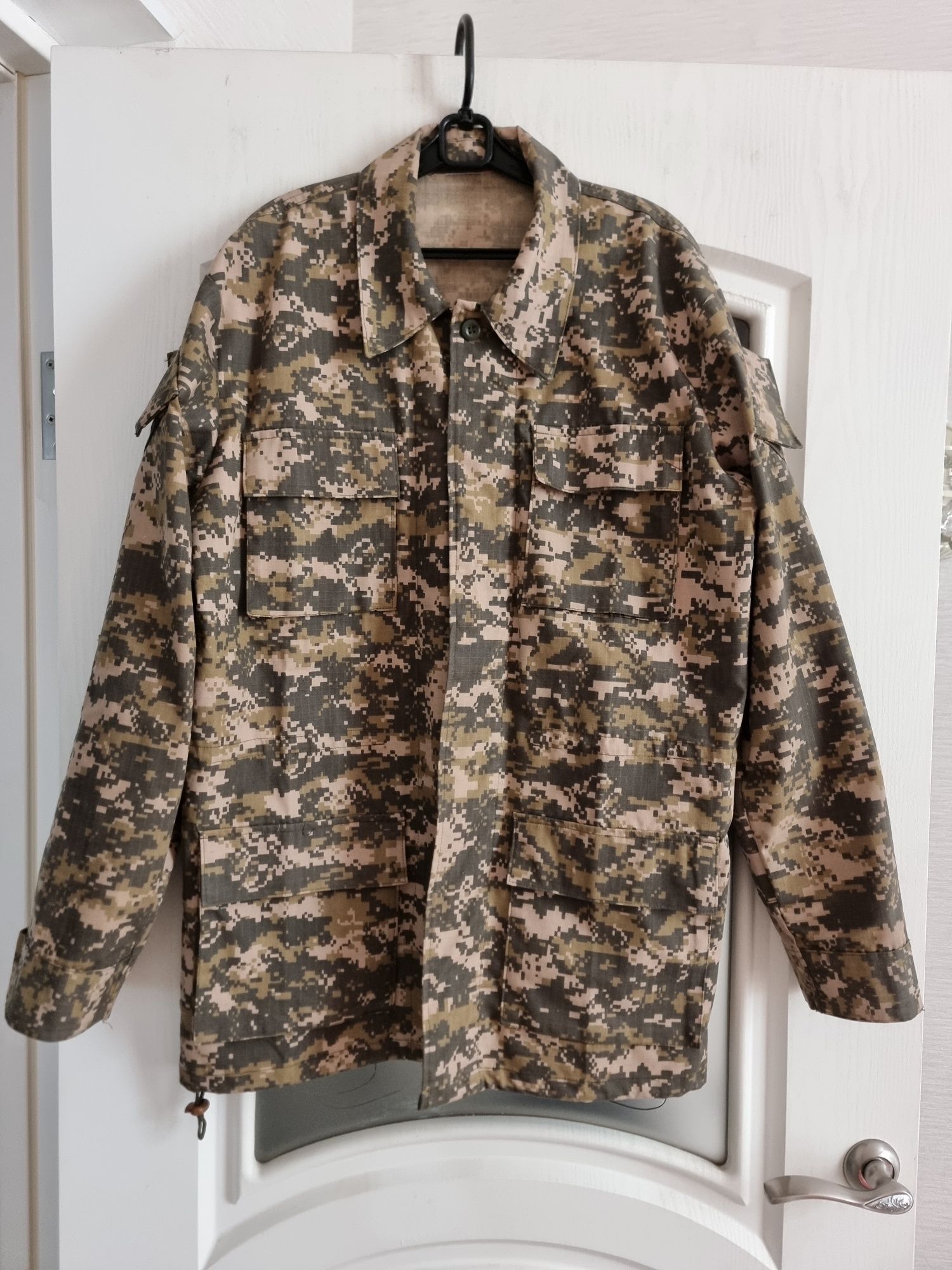 Продам Школьную военную форму НВП