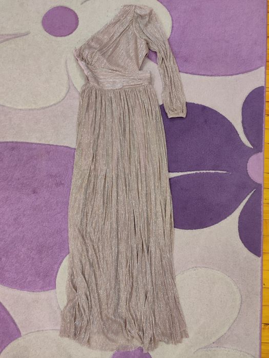 Официална  рокля