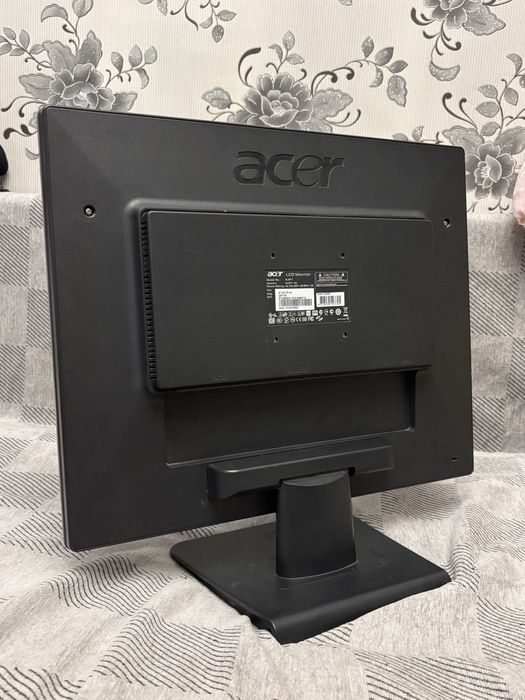 Монитор Acer AL2017