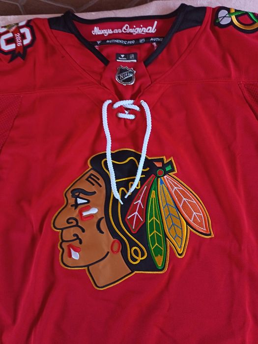 Bluză de hockey cu Chicago Blackhawks (disponibila)