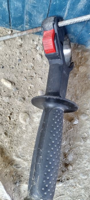 maner bosch rotopercutor