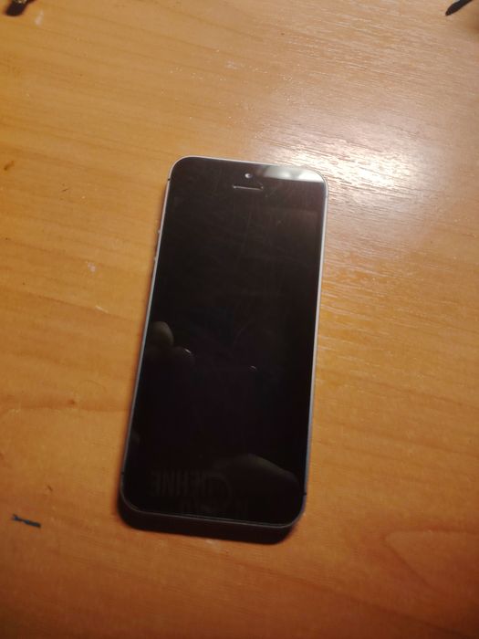 Айфон 5s 16 gb продам или обмен