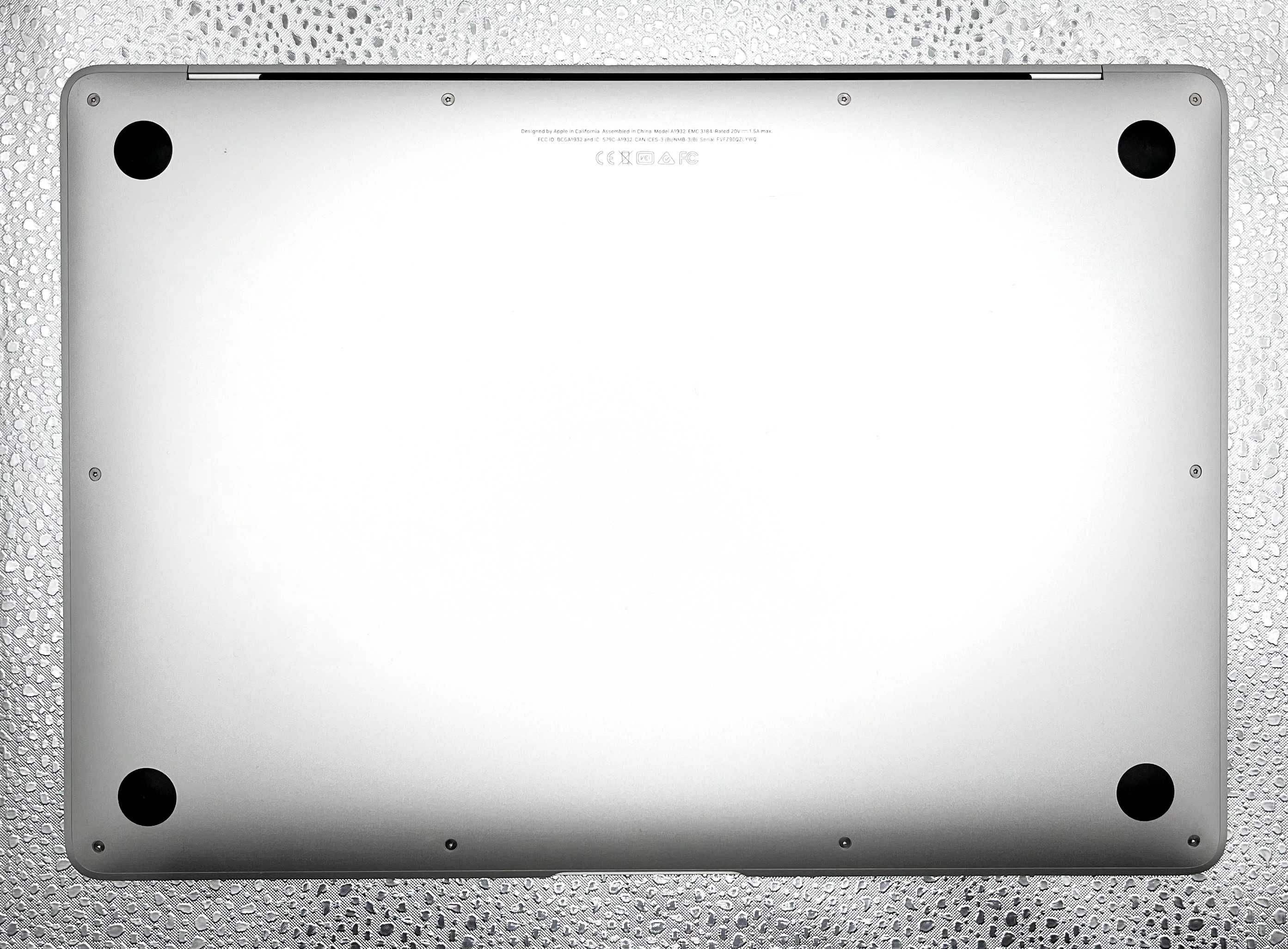 Apple MacBook AIR 13 A1932 Mid 2019 i5 1.6Gz 16GB 256GB SSD True Tone