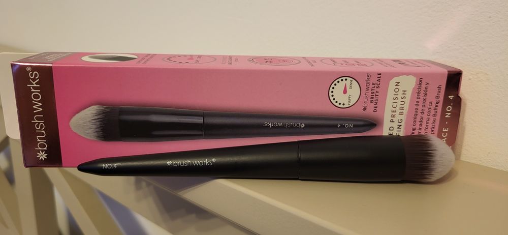 Brushworks Tapered Precision Buffing Brush