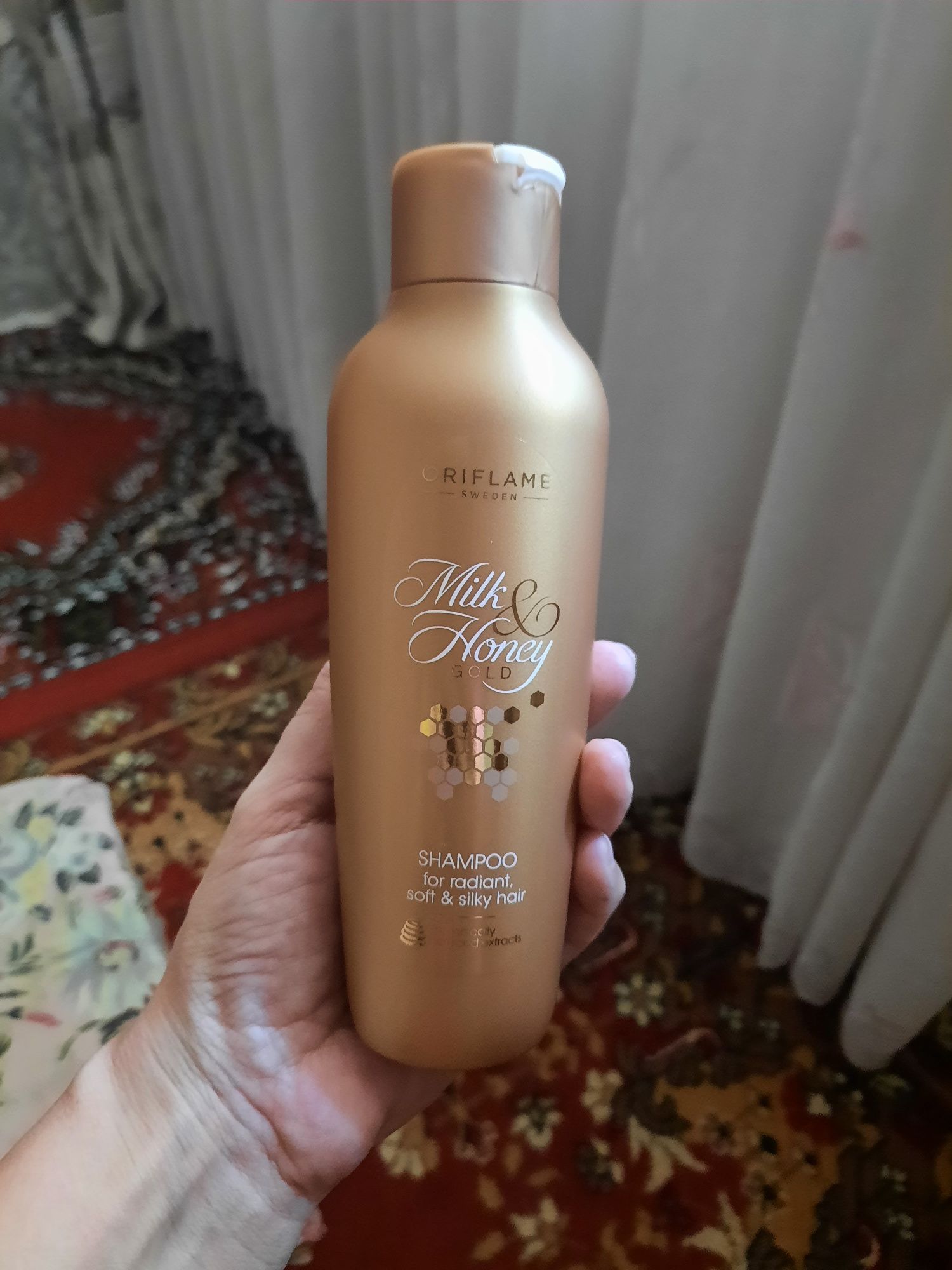 Шампунь Milk & Honey Gold