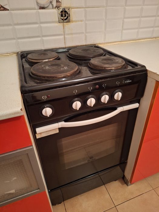 Электрическая плита