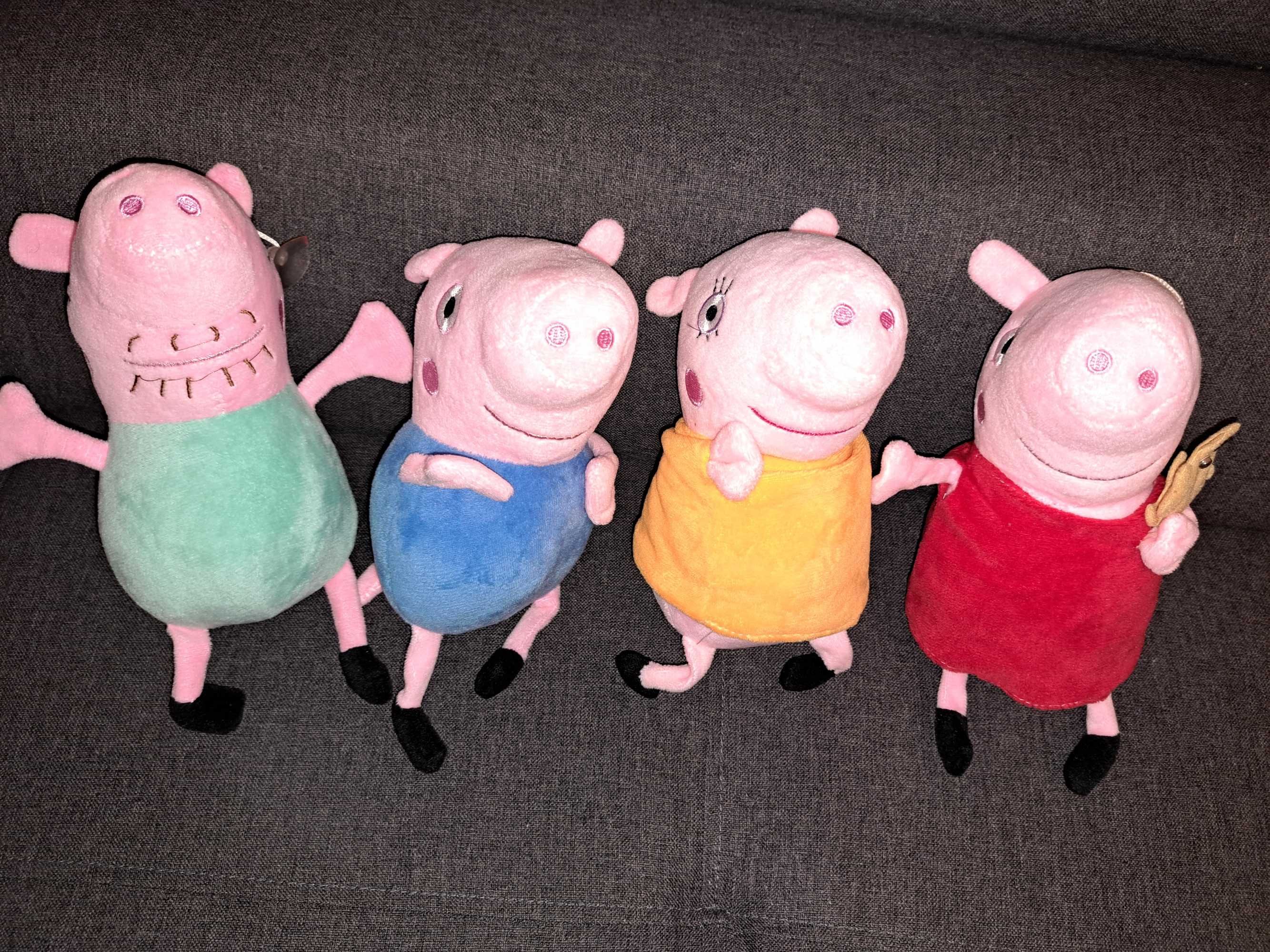 Set jucarii plus Peppa pig familie George