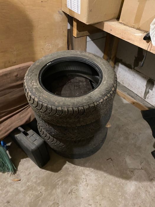 Продам зимние шины