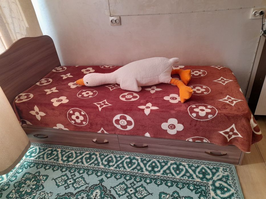 Продам кровать 190×85