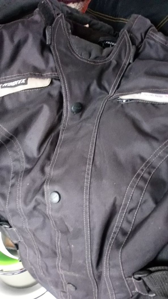 Geaca pt moto, textil cu protectii.