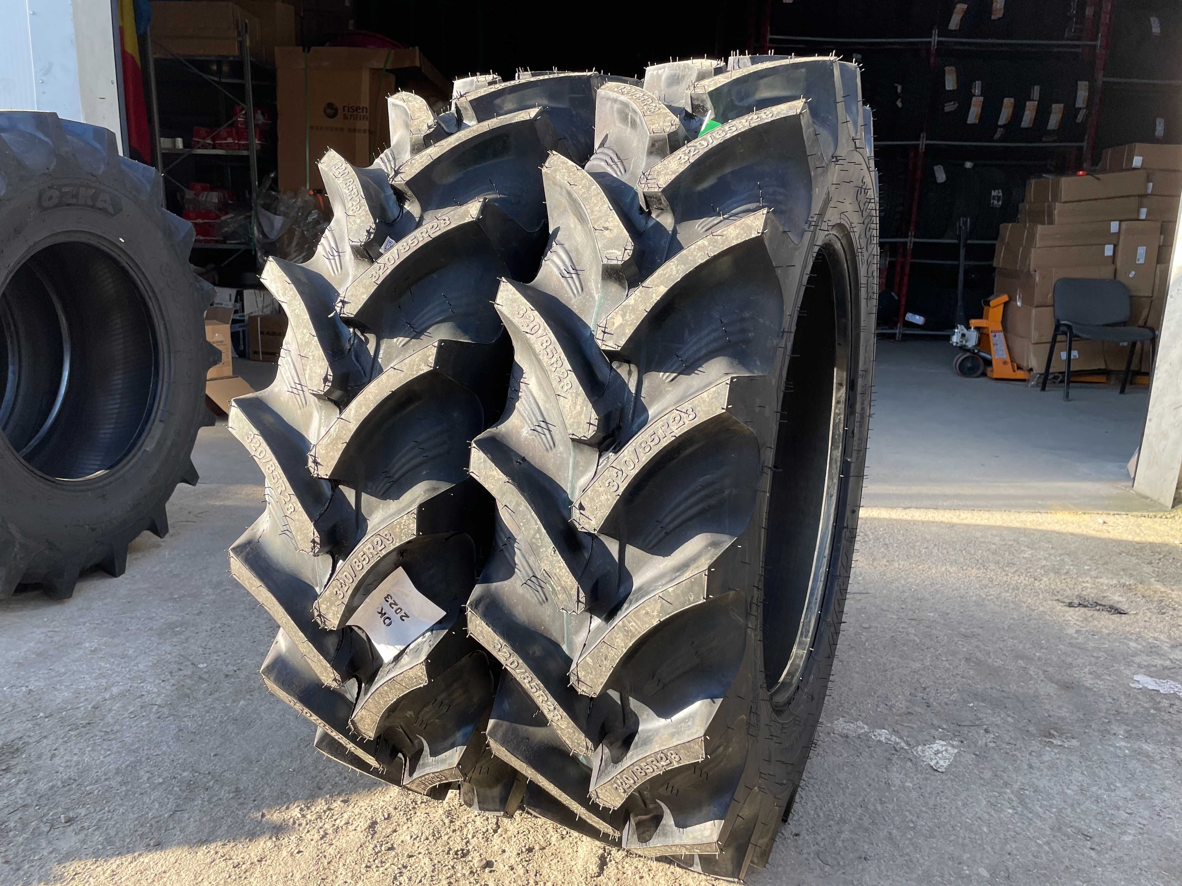 Anvelope noi radiale 320/85R28 pentru tractor fata cu livrare rapida