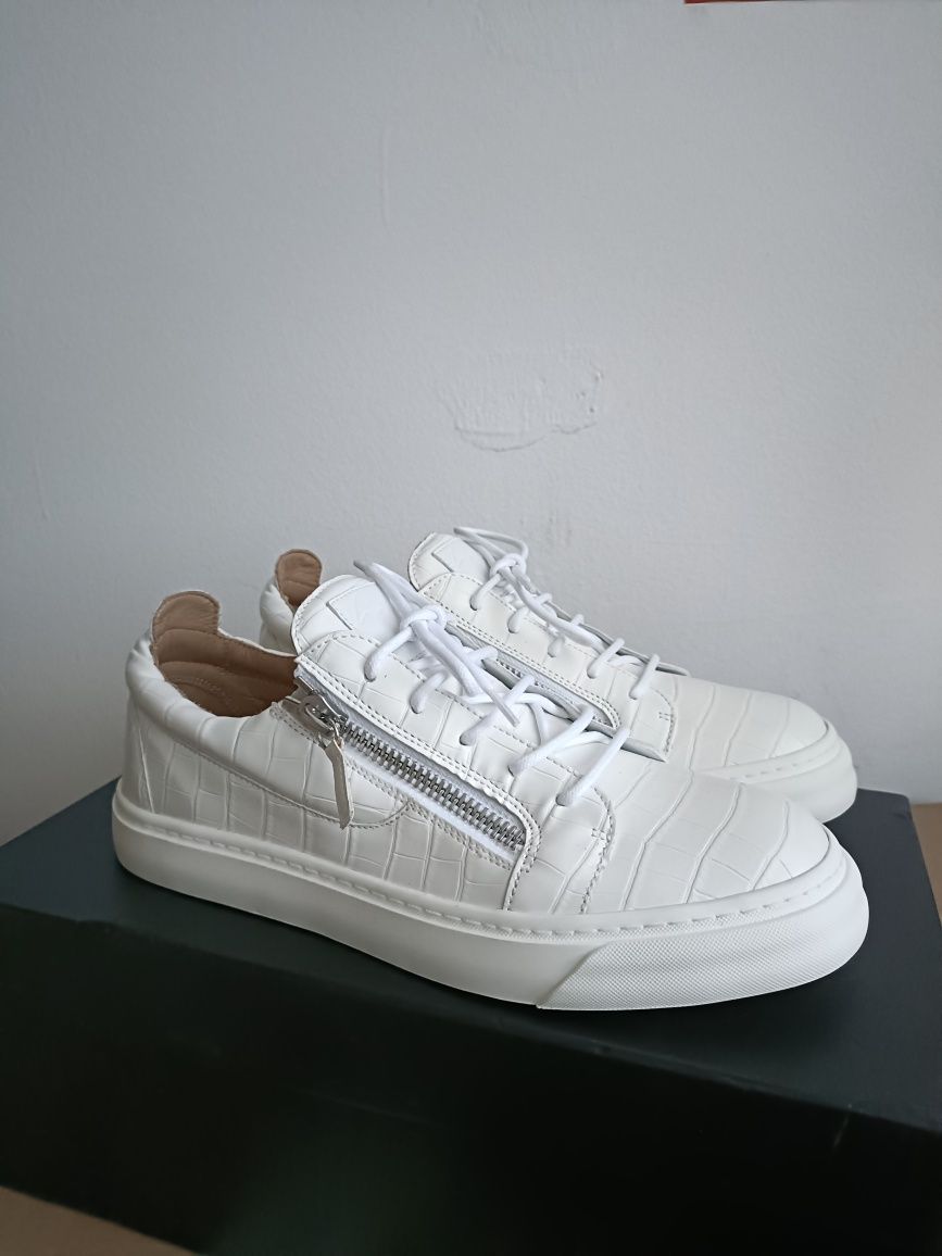 Сникърси Giuseppe Zanotti номер 40-41 код 7А