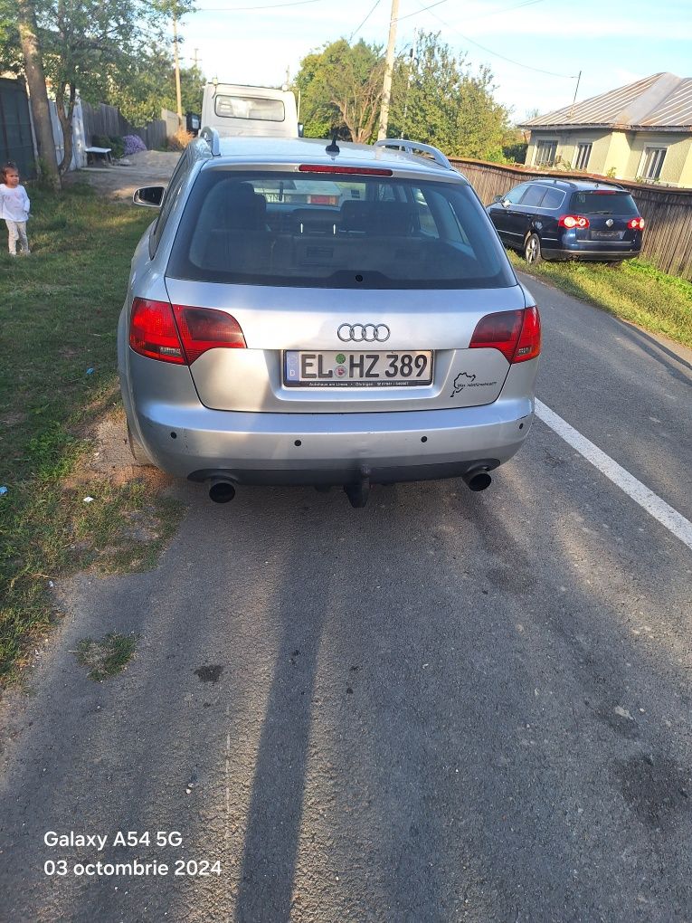 Dezmembrez  audi a4b7 3.0d quattro manual