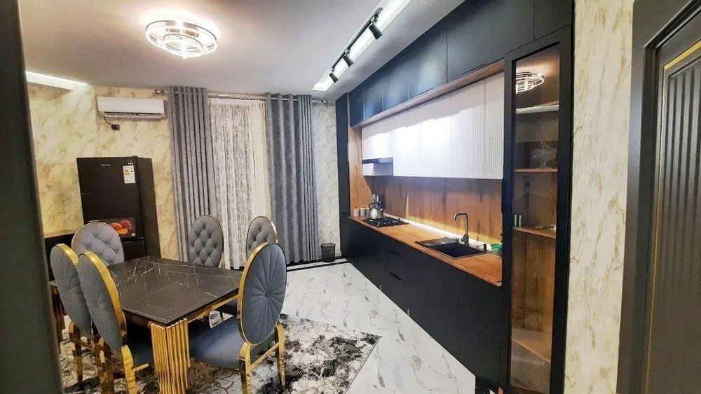 Moderno, 3-комнатная 118 м², евро ремонт, Шота Руставели`