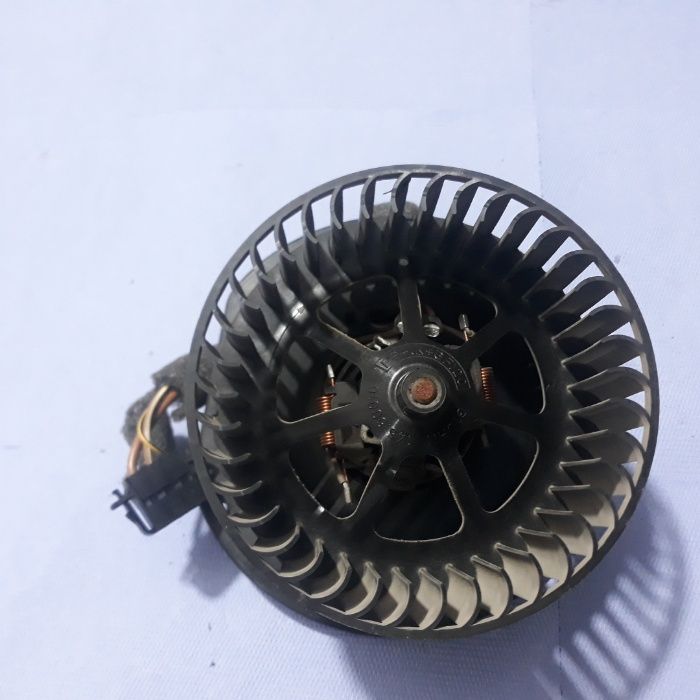 Ventilator aeroterma volkswagen vw sharan cod 7m0819021