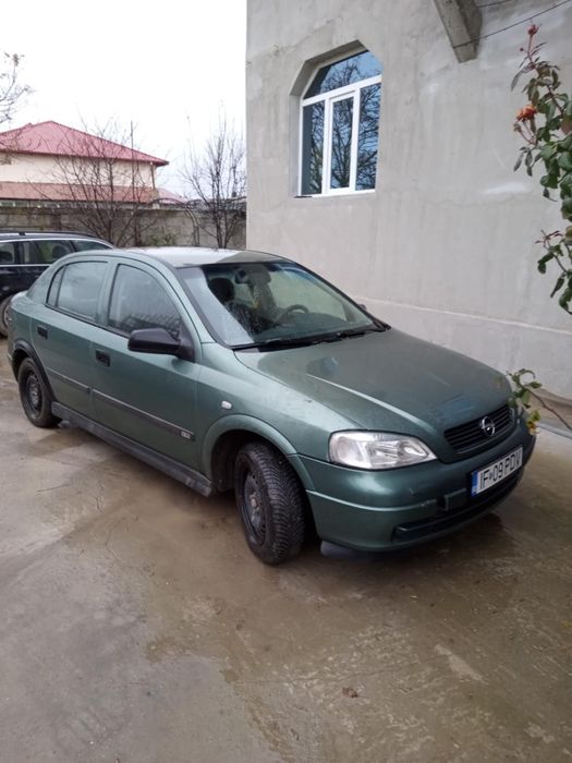 vând Opel Astra g