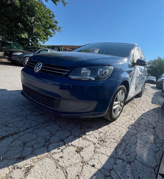 На части Vw Touran ръчка 1.6 tdi Cay 6ск Фолксваген Тоуран  джанти