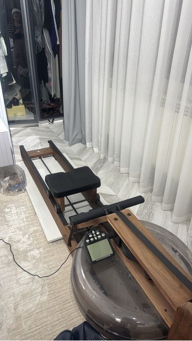 Гребной тренажер waterrower series iv performance monitor