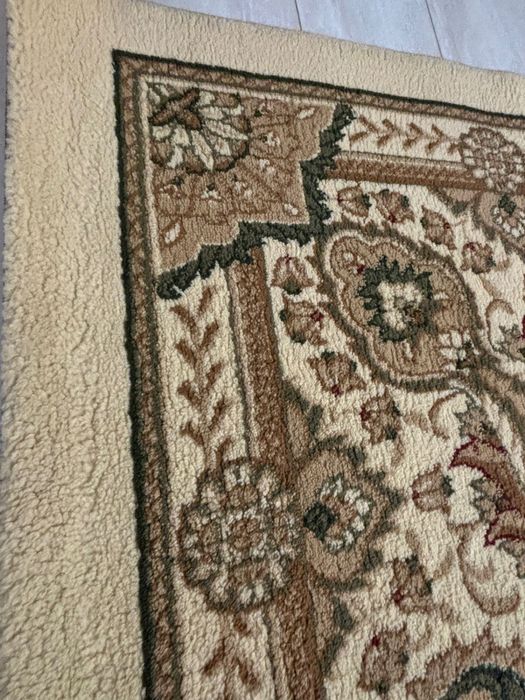 Продается ковры 4/6