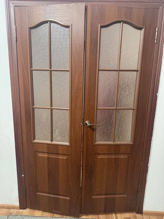 Есіктер сатылады.