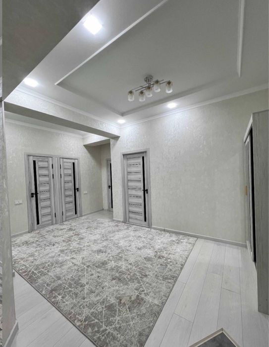 Сергели 6А – шароитли ва қулай икки хонали квартира ижарага қўйилди.