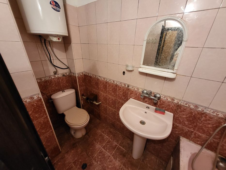 Дава се под наем Двустаен апартамент в Варна, Погреби - 70 кв.м за 397.8 € - Снимка #7