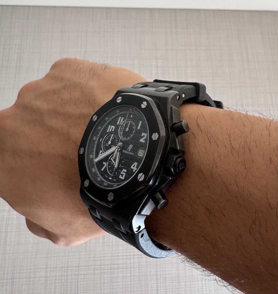 Audemars Piguet Royal Oak Offshore Chronograph - черен мъжки часовник
