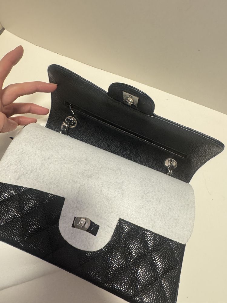 Chanel shoulder bag
