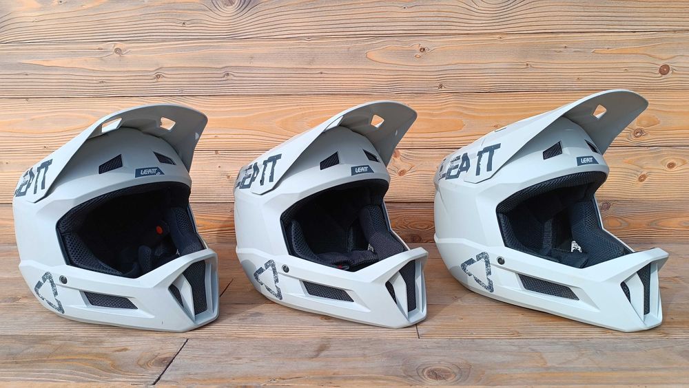 Casti full face casca second hand LEATT Gravity 1.0 negru gri alb