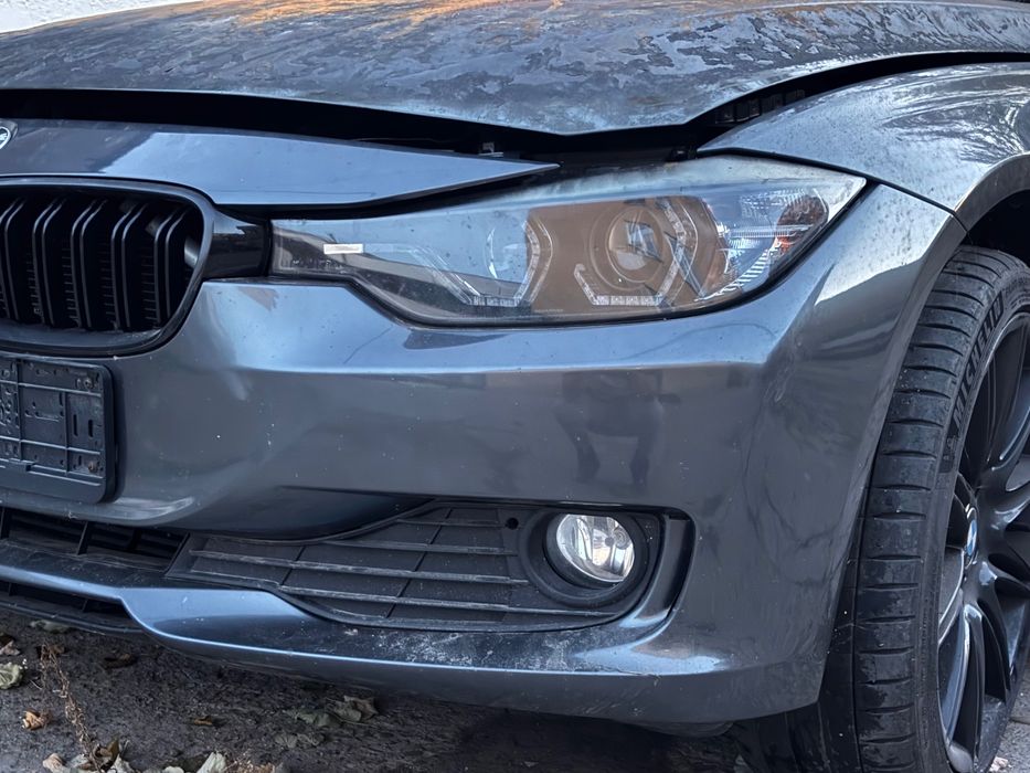 Продавам на части бмв ф30 320d 163 коня