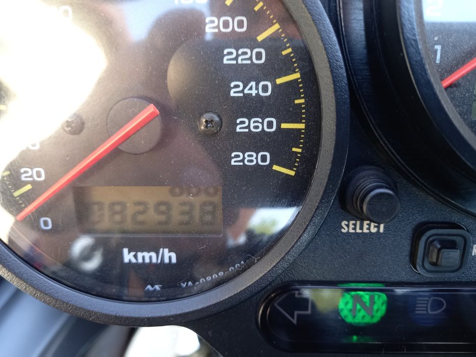 De vanzare yamaha fzs 1000