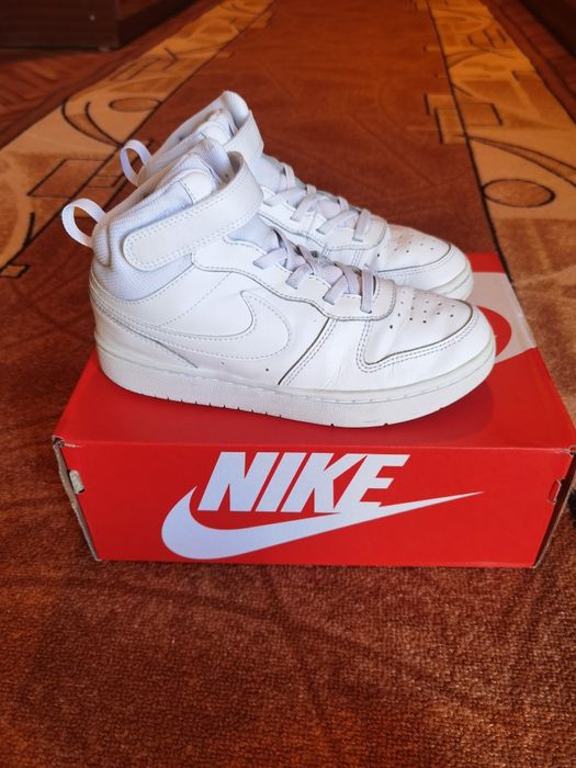 Маратонки без забележки