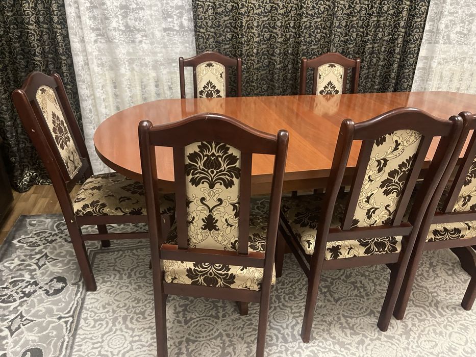 Продам стол со стульями 10 шт, 3 метра, складывающийся