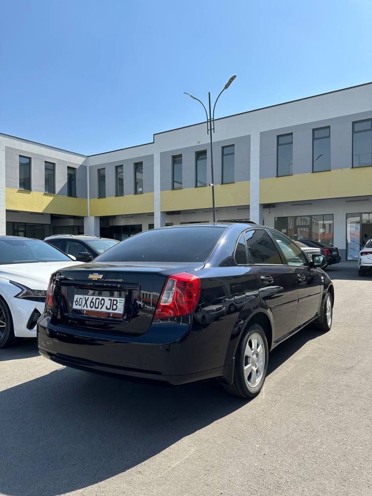 Gentra lacetti avtokredit