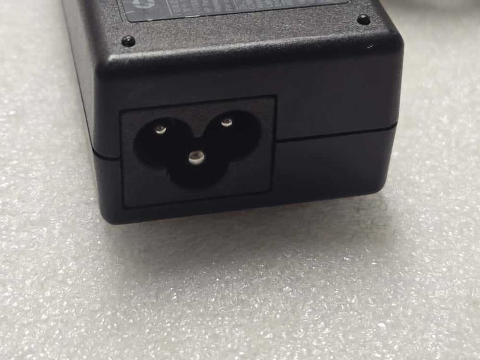 Incarcator laptop HP19.5V 3.33A 65W mufa: 4.5x3.0mm ADP-65HB HC