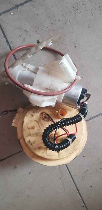 Rezervor pompa motorina Calculator BMW E90 E60 E83 E70 F10 F20 F30 F25