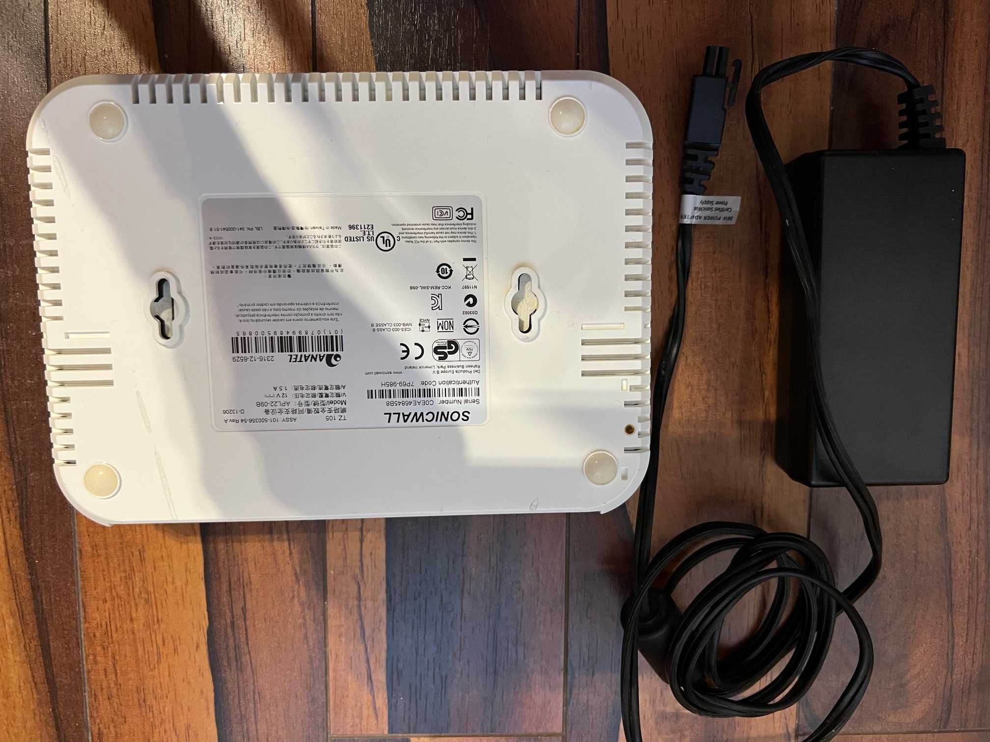 Pachet Sonicwall TZ 105 + Sonicall TZ 100 + Cisco aironet AP1142-N POE