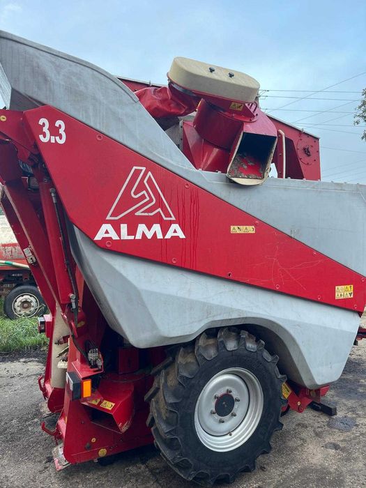 Combina de recoltat struguri ALMA 3.3