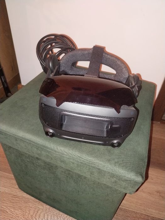 Vand Valve Index  - bonus suport ochelari si controlere