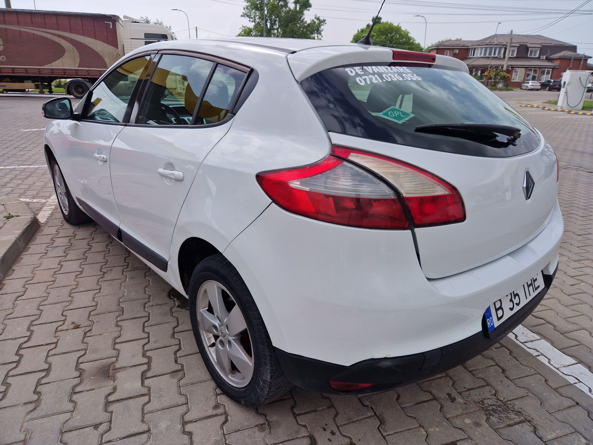 Vand Renault 3 1.6i+GPL