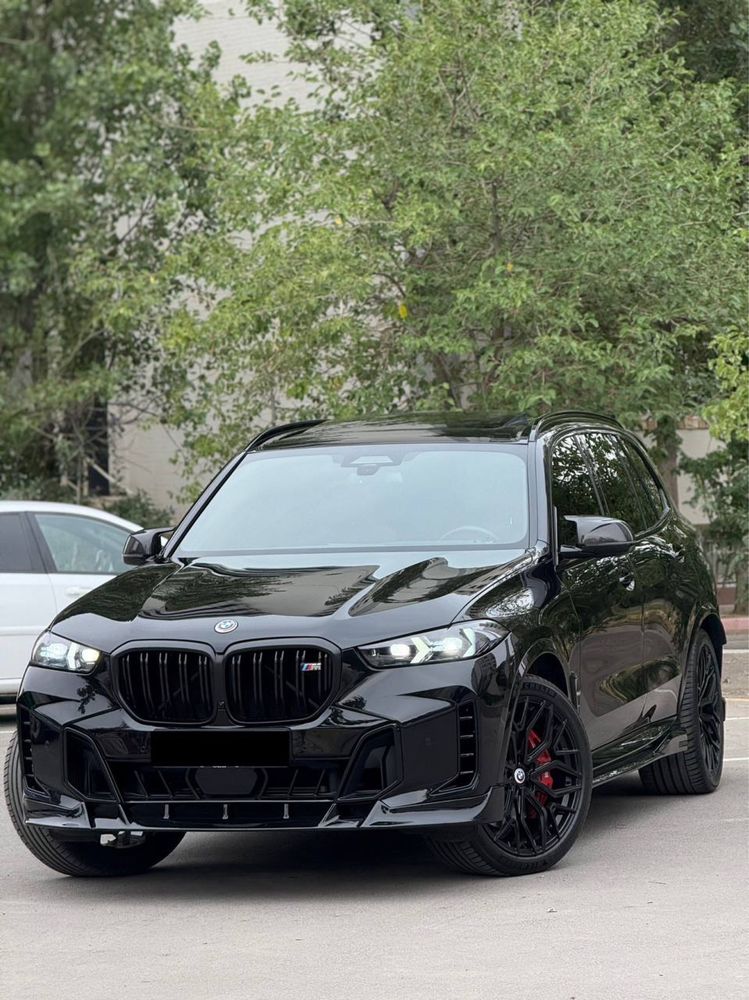 BMW X5 M60i возможно приобрести в рассрочку