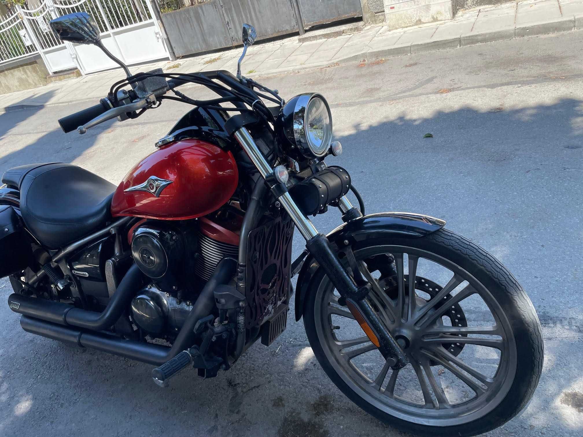 Kawasaki Vulcan VN 900 Custom