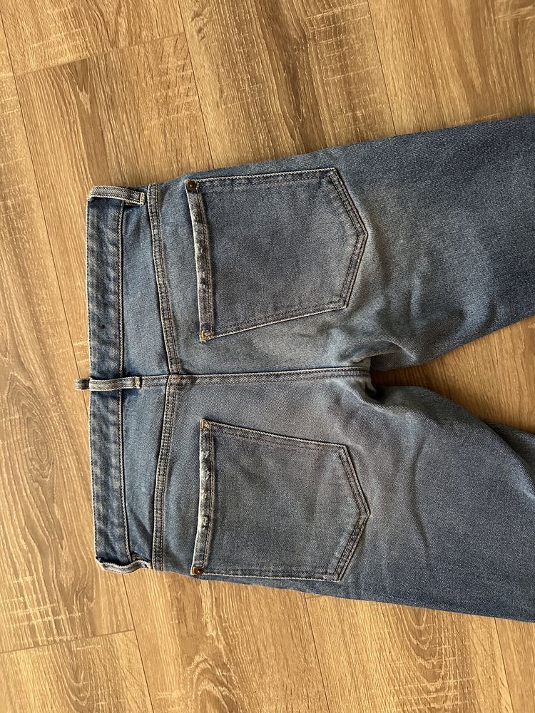 Blugi Dsquared 46