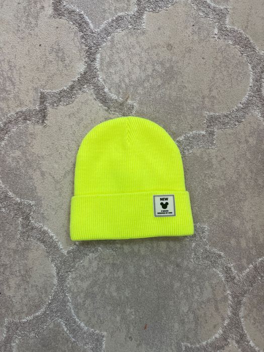 Куртка на девочку подростка! Шапка в подарок!