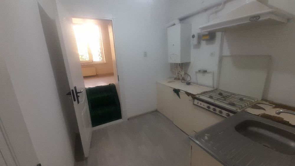 Квартира сотилади.2/1/1. 43.5кв.м. 25000.Файзли кўчаси.Чирчиқ аркада.