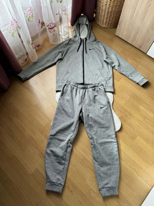 Мъжки оригинален екип Nike