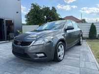 Kia ceed 1.6 crdi 116 cp an 2011 Euro 5