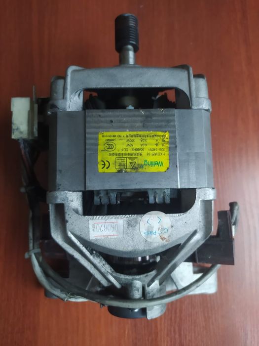 Мотор от стиральной машины LG